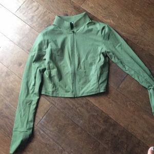 Balance Athletics cropped jacket size M